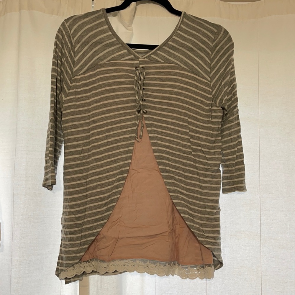 Boutique grey striped shirt with lace and tied back detail
